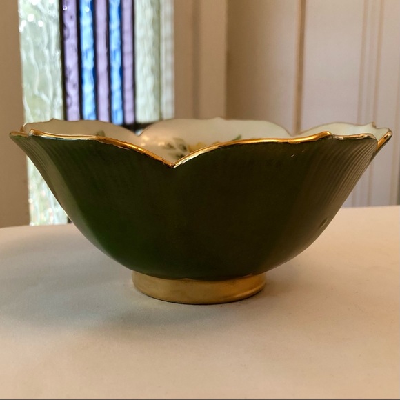 [vintage] Artist Hand Painted Gilded Hibiscus Flower Ceramic Dish - Picture 8 of 14